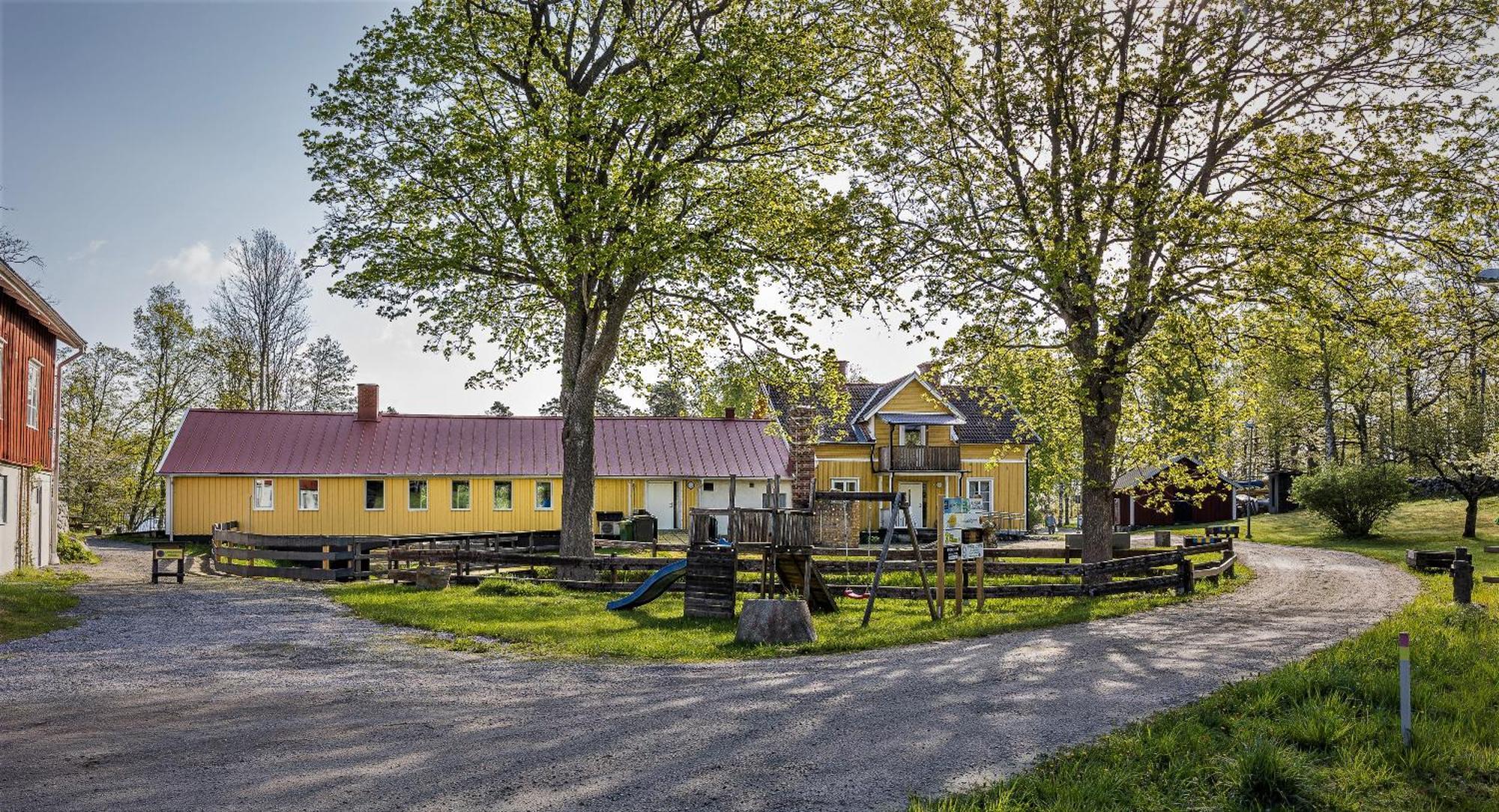 Marsbaecken Hostel Västervik Exterior photo