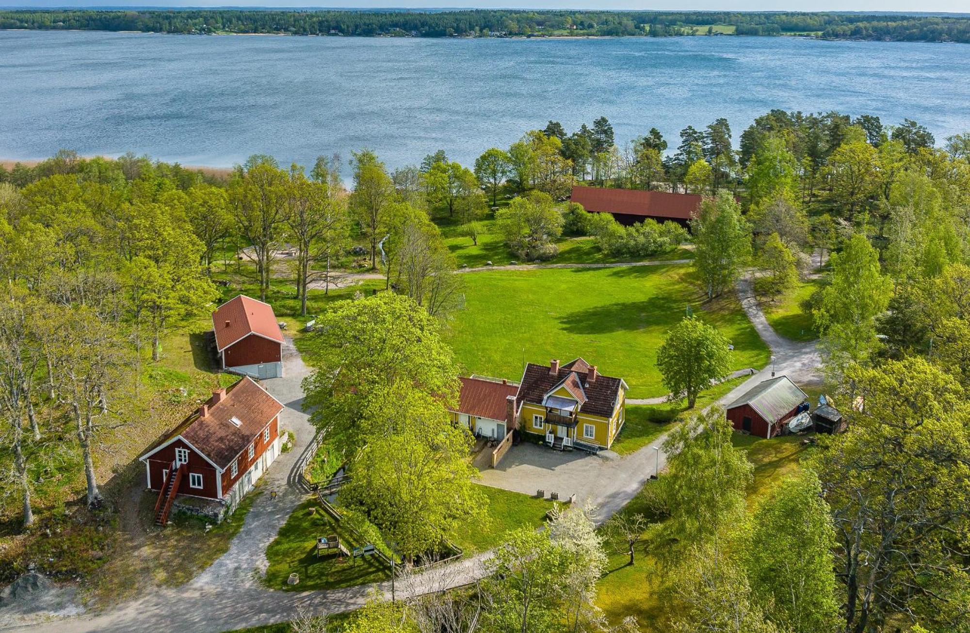 Marsbaecken Hostel Västervik Exterior photo